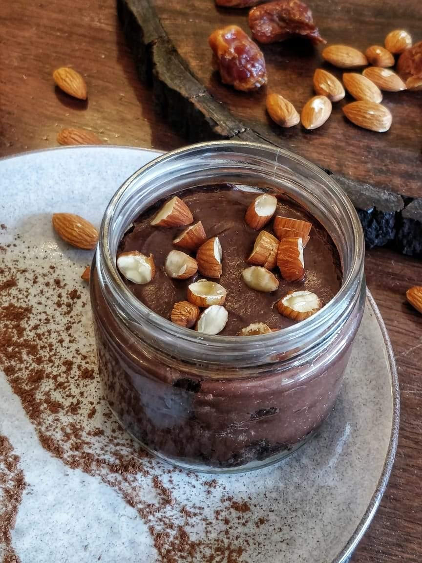 Almond and Dark Chocolate - Cake-in-a-Jar (300ml)
