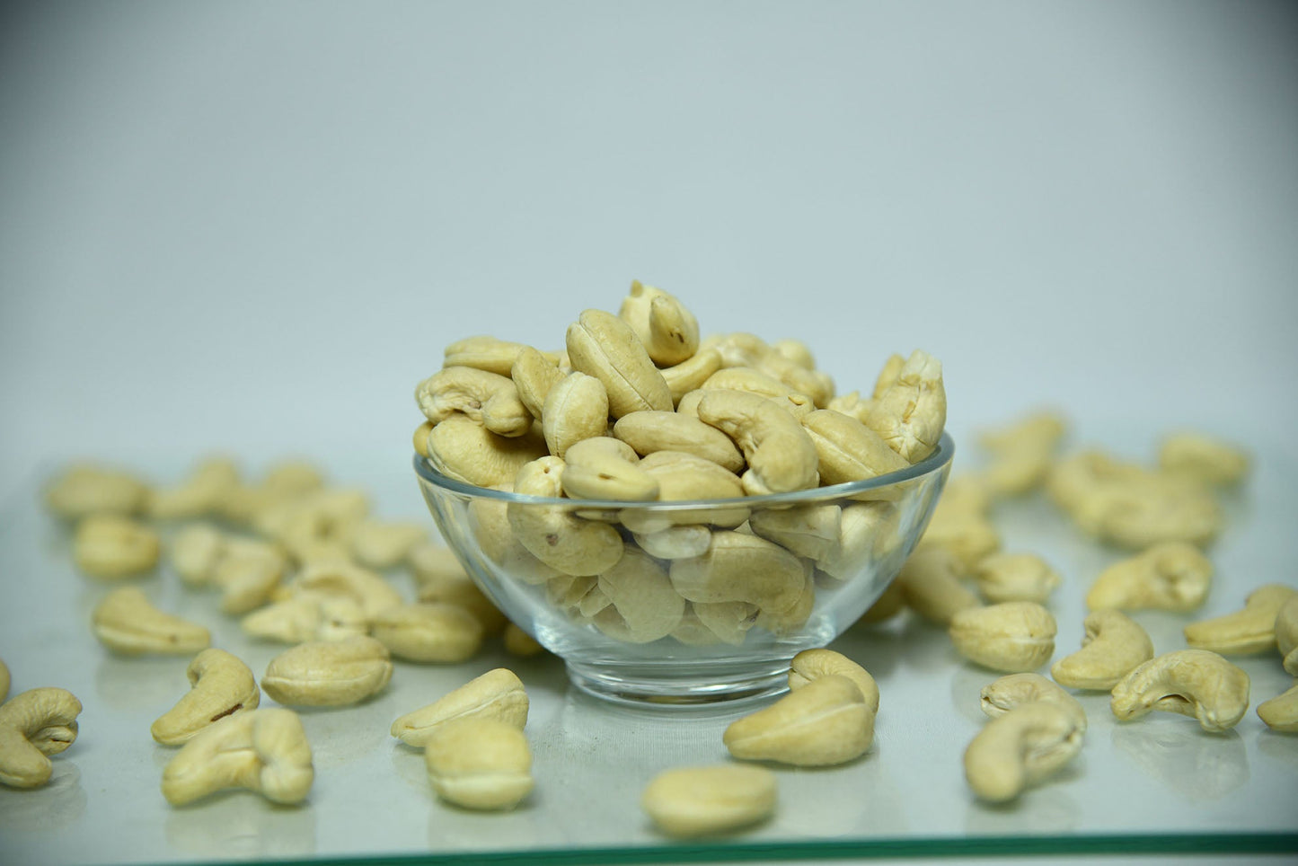 Cashew Nut (Whole	)